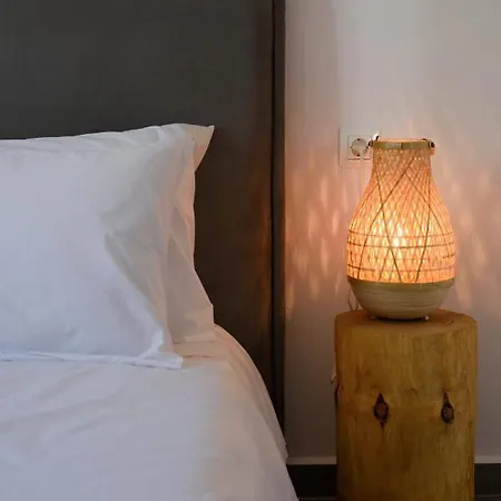 Bleu Clair Luxury Living 阿尔戈斯托利翁